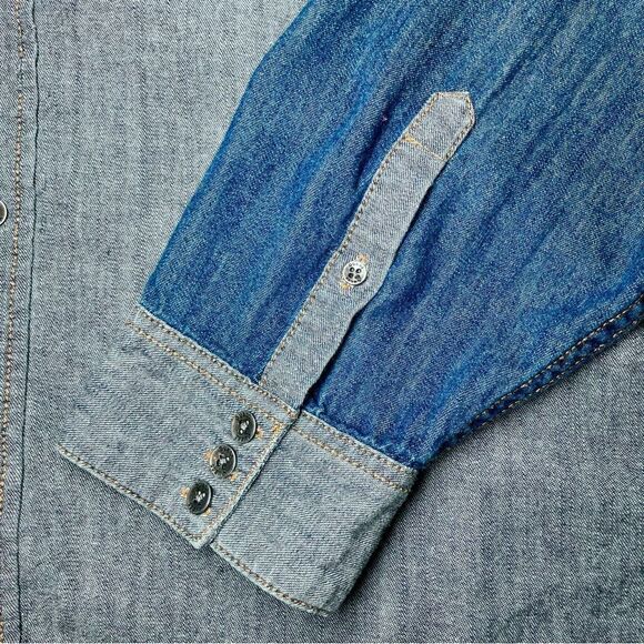 Guess Regular Fit Two Toned Chambray Long Sleeve in Blues Men’s XL - Picture 3 of 8